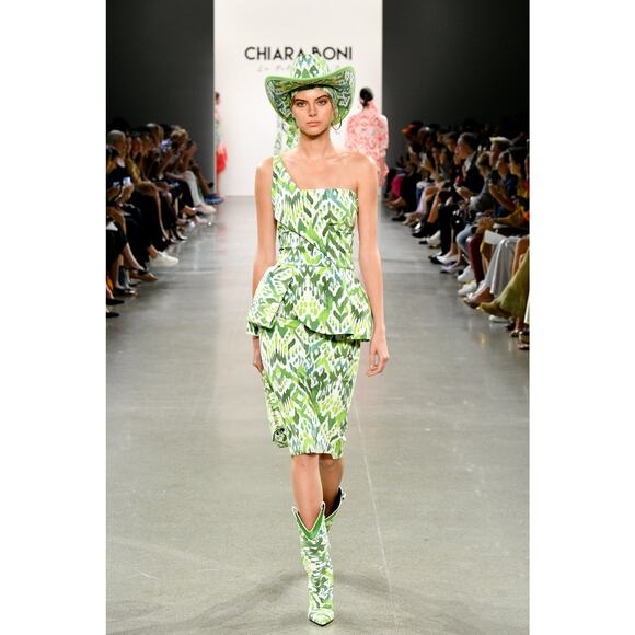 Chiara Boni‎ Chaz Dress Green White Print Sheath One Shoulder Peplum Sz 4 - Picture 3 of 11